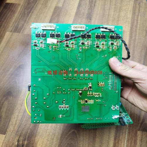 維修線路板去膠：創(chuàng)新方式讓電子設(shè)備煥然一新